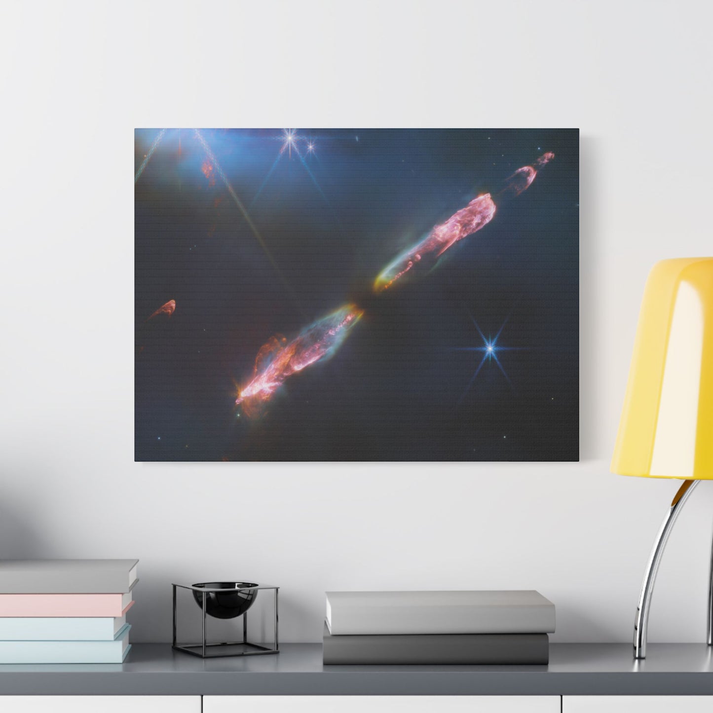 HH 211, Satin Canvas