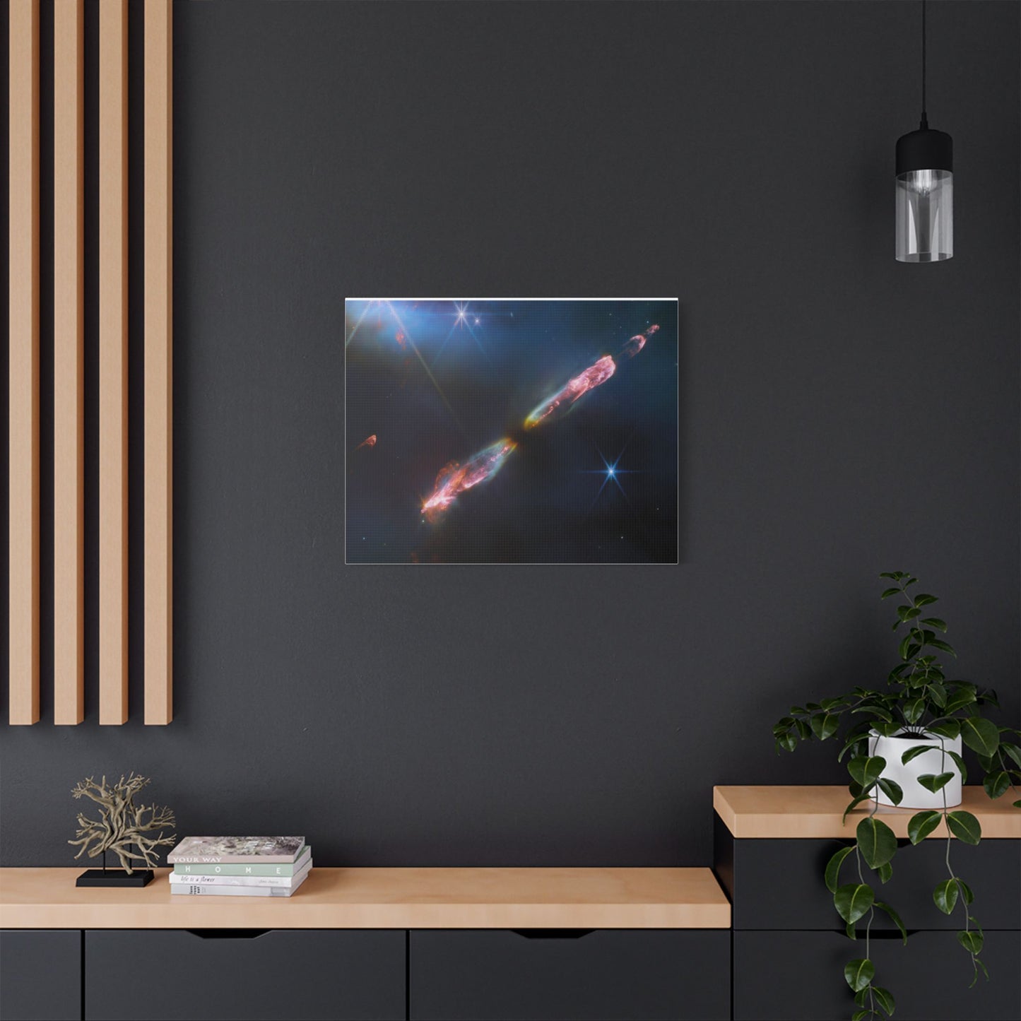 HH 211, Satin Canvas