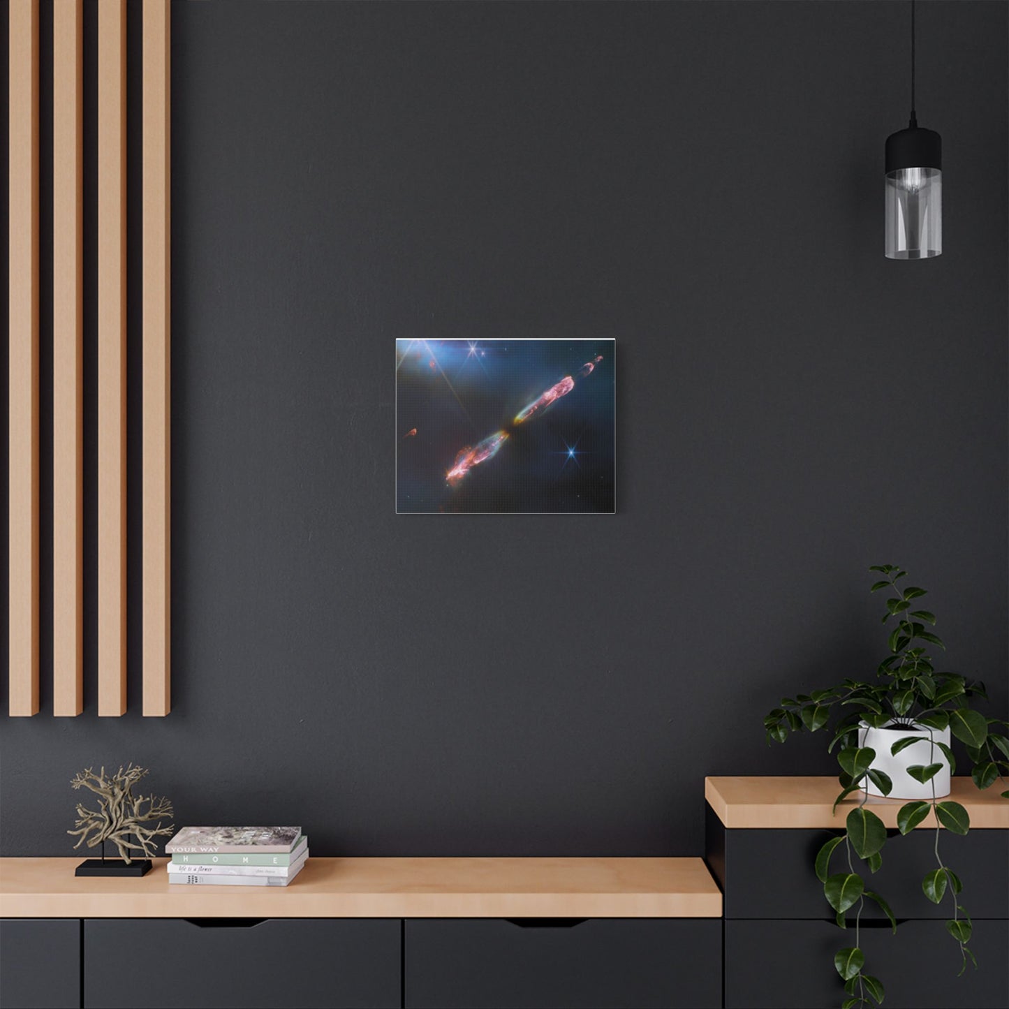 HH 211, Satin Canvas