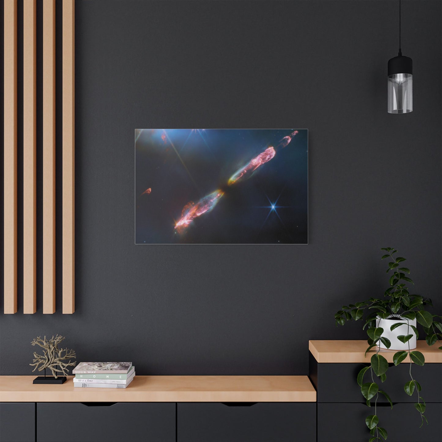 HH 211, Satin Canvas