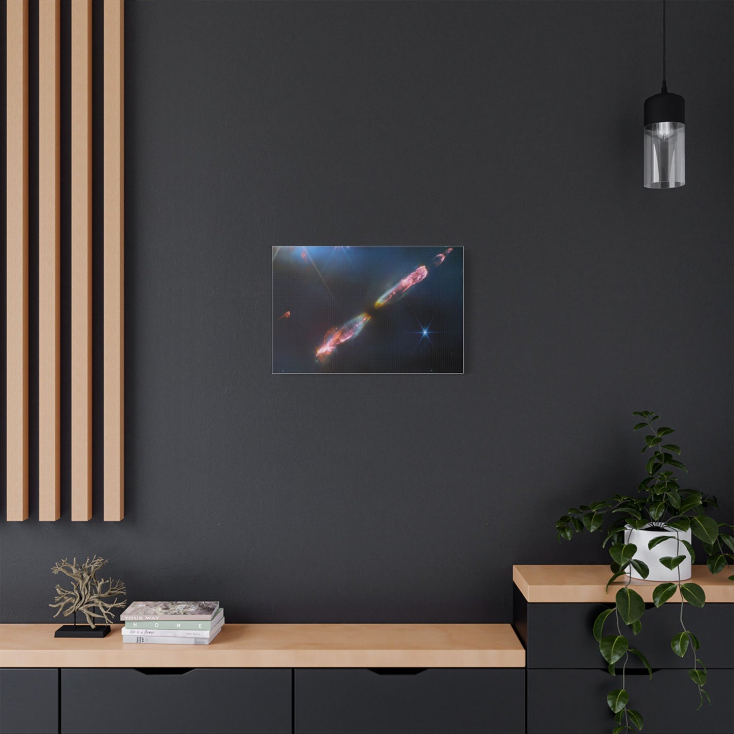 HH 211, Satin Canvas