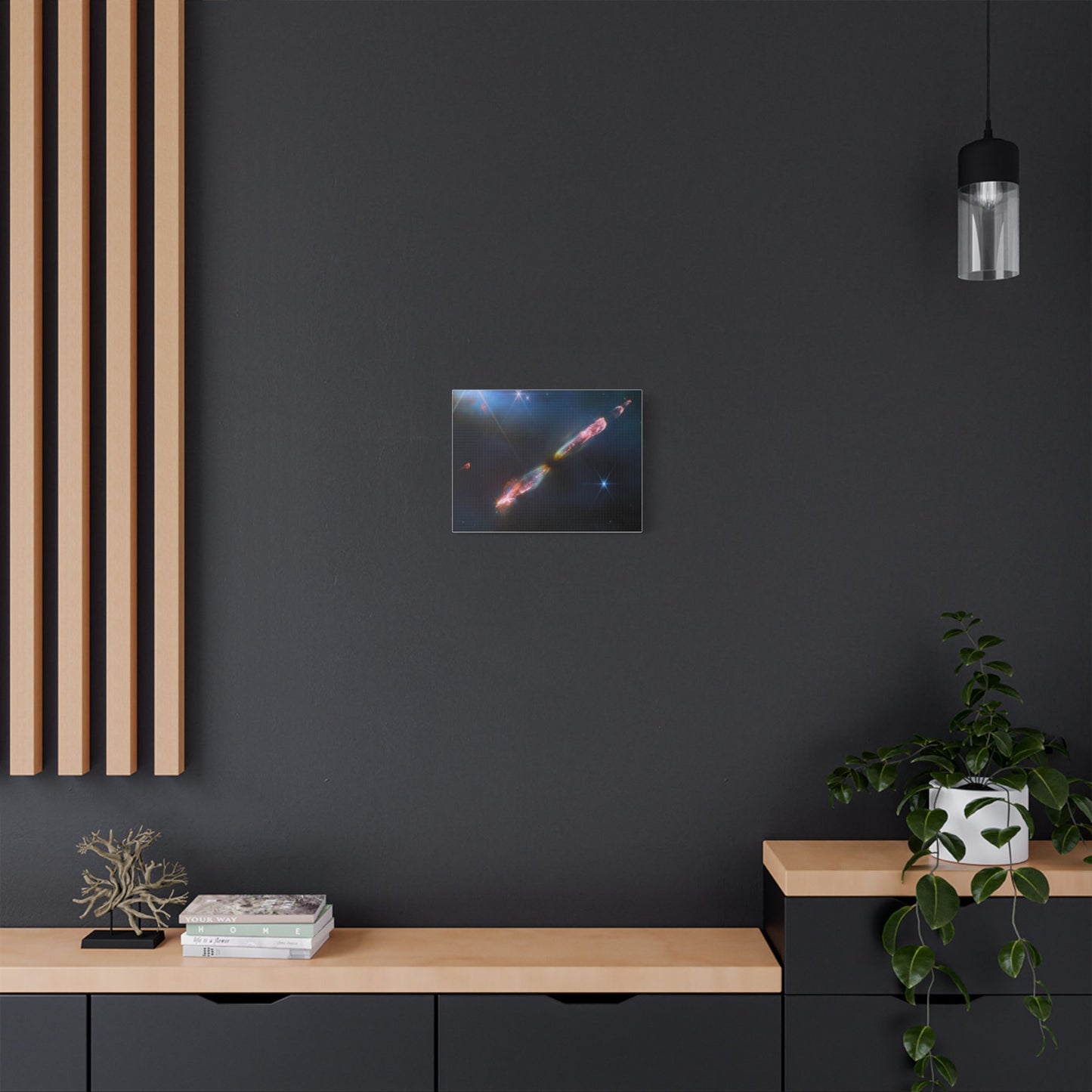 HH 211, Satin Canvas