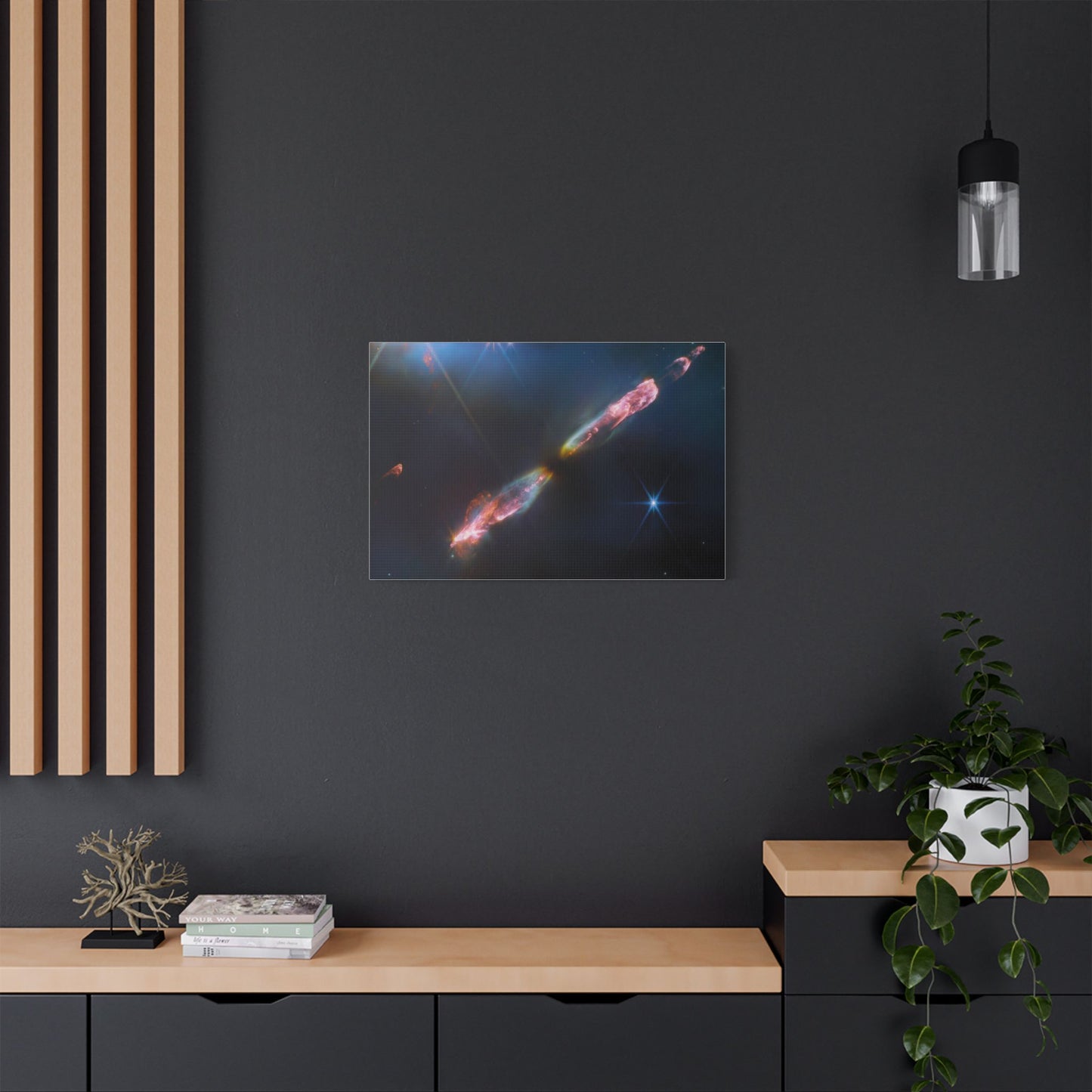 HH 211, Satin Canvas
